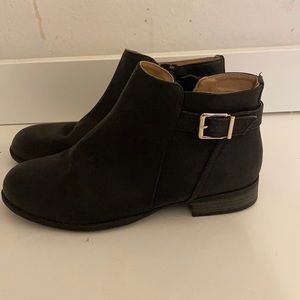 Black leather ankle boots with gold buckle barely worn once